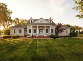 14645 S Caenen Ln, Olathe, KS 66062
