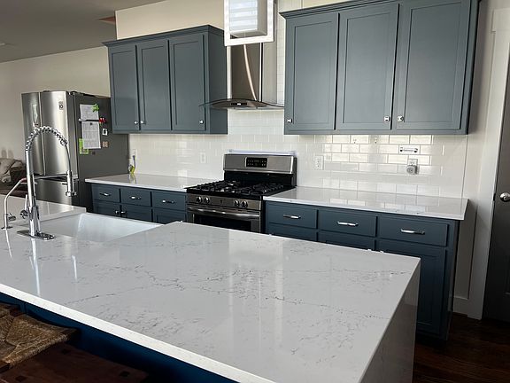 2nd image of 305 Leafland Ave