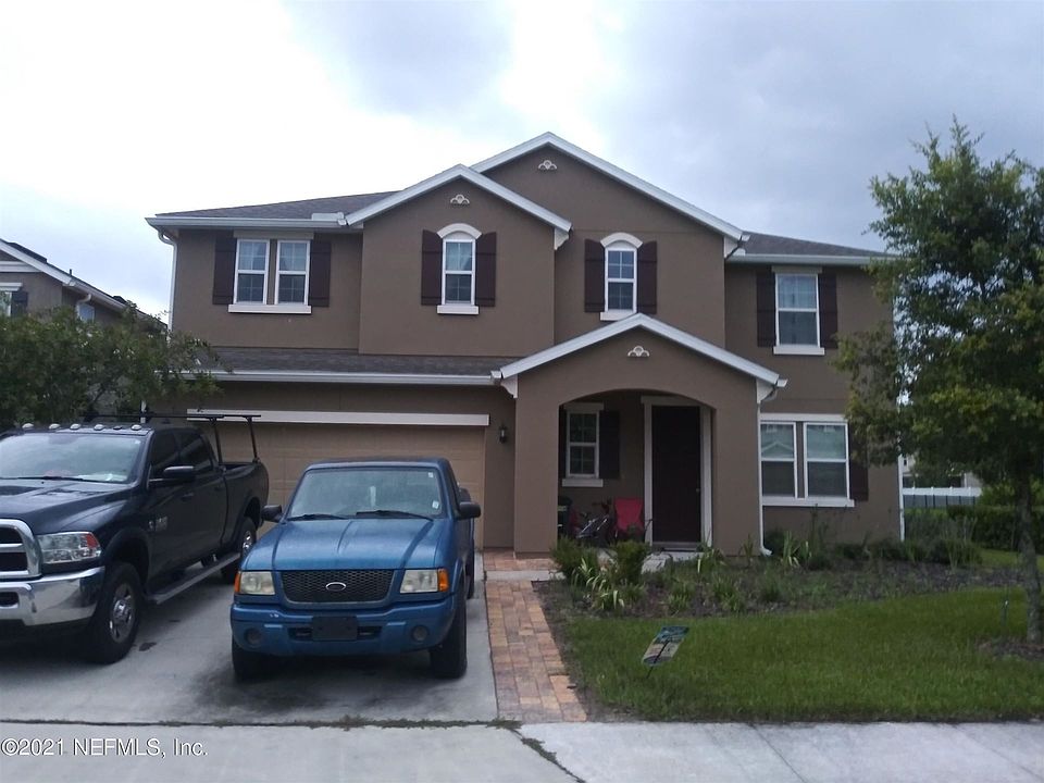 1st image of 400 Heritage Oaks Dr
