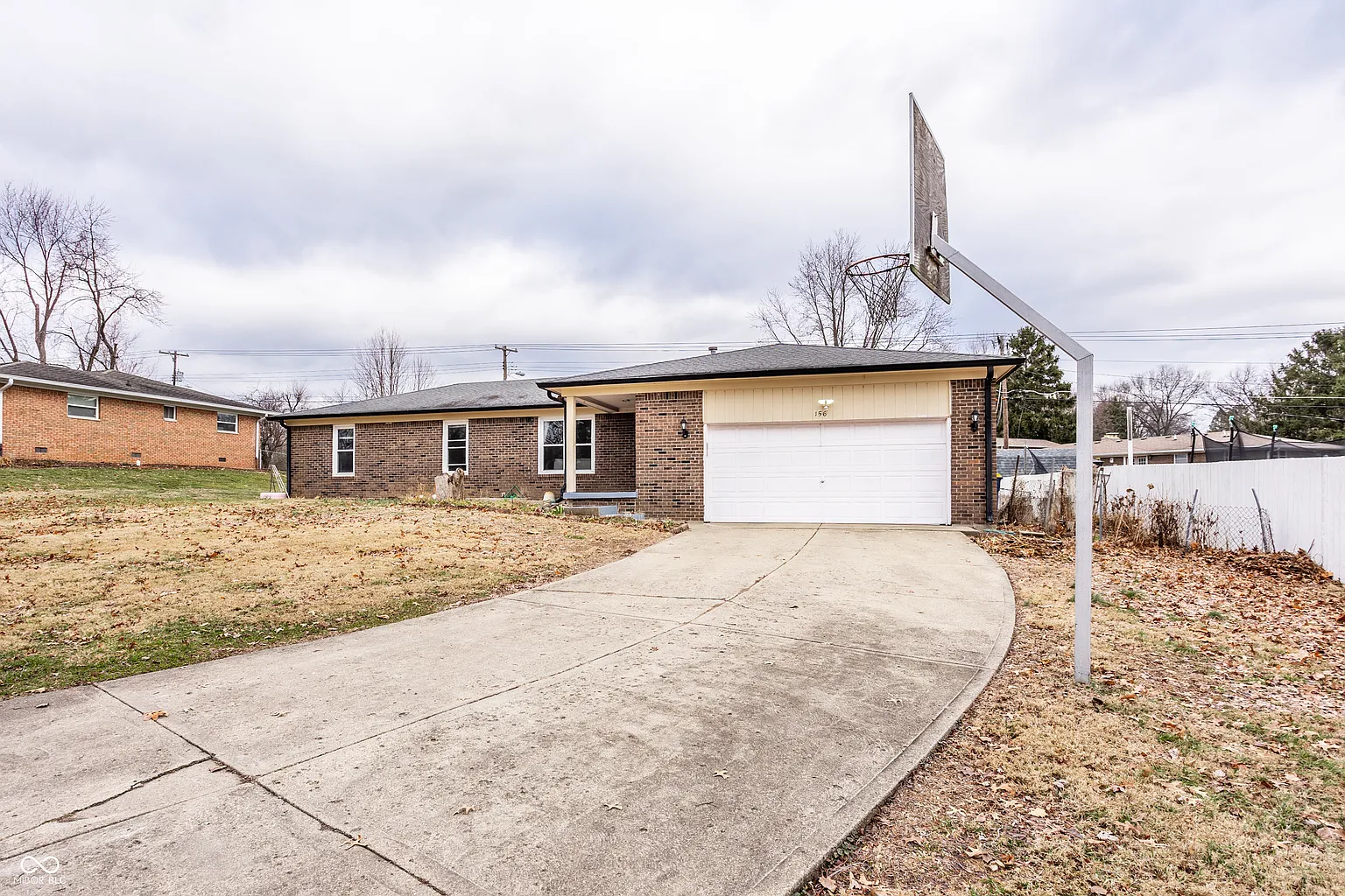 156 Griffin Rd photo 1