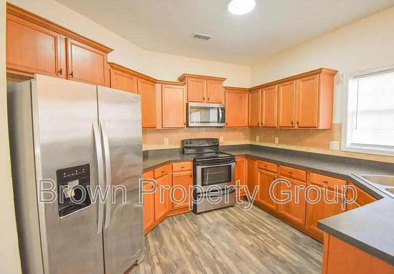 51 Craven Ct — Photo 5