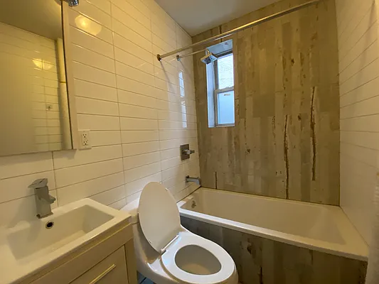 Rented by Simply Brooklyn Realty Inc | media 6