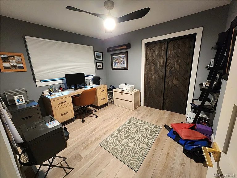 53 Lake Pleasant Dr — Photo 27
