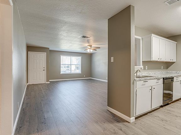 4th image of 9438 Celine Dr