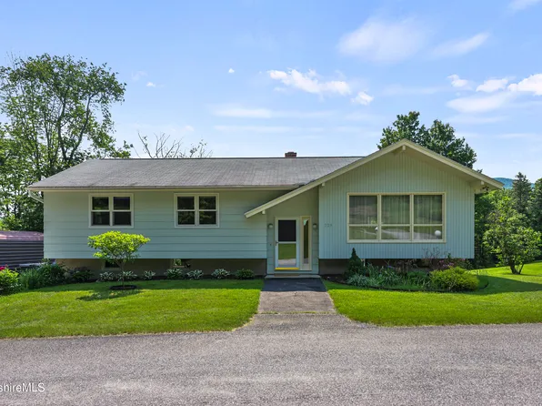 329 Lanesboro Rd, Cheshire, MA 01225