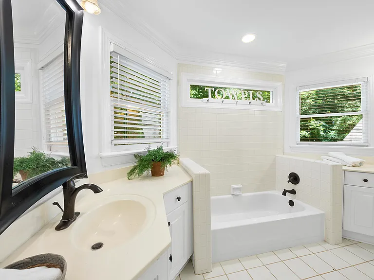 106 Birkhaven Dr — Photo 39