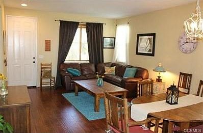 entry way living room