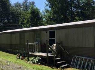 13106 River Ridge Rd, Pound, VA 24230
