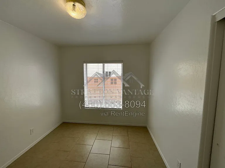 1619 W San Remo St — Photo 27