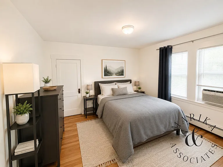 28 Mechanic St — Photo 16