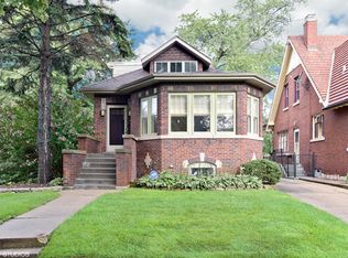 9906 S Leavitt St, Chicago, IL