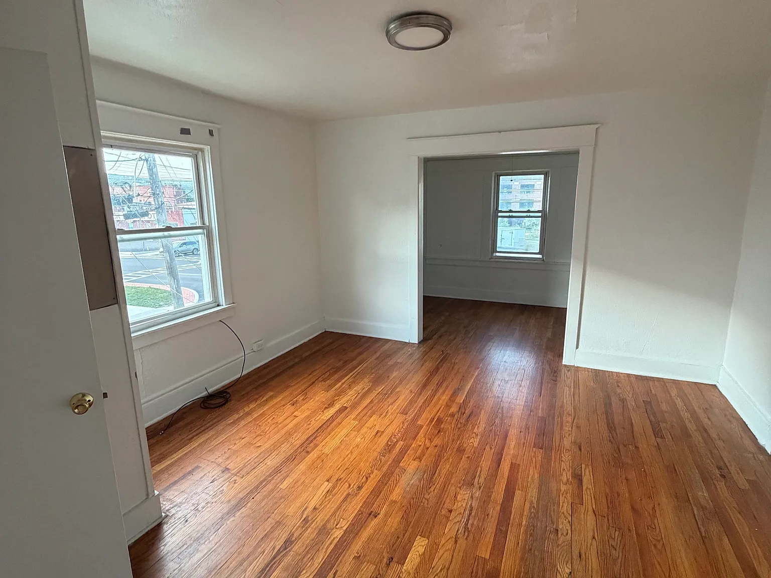 325 Main Street - 4 — Photo 3