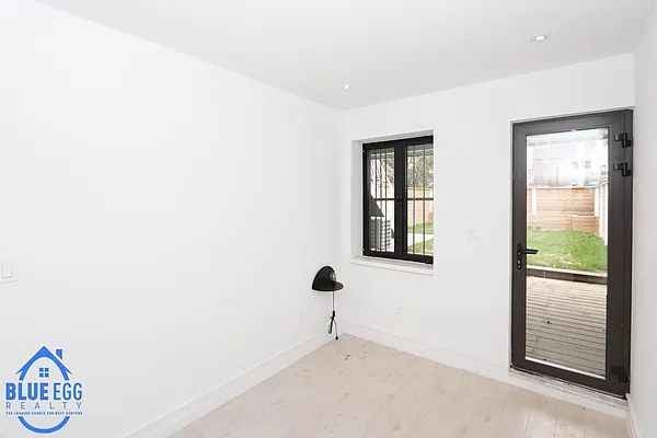 Rented by Blue Egg Realty Corp | media 60