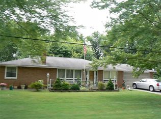 704 E Schnellville Rd, Jasper, IN 47546