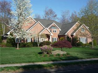 51 Summerberry Rd, Bristol, CT 06010