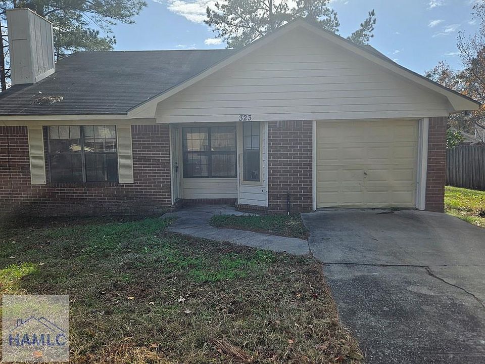 2nd image of 323 Nottingham Way