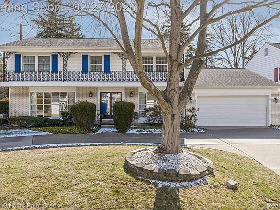 2nd image of 4732 Barcroft Way