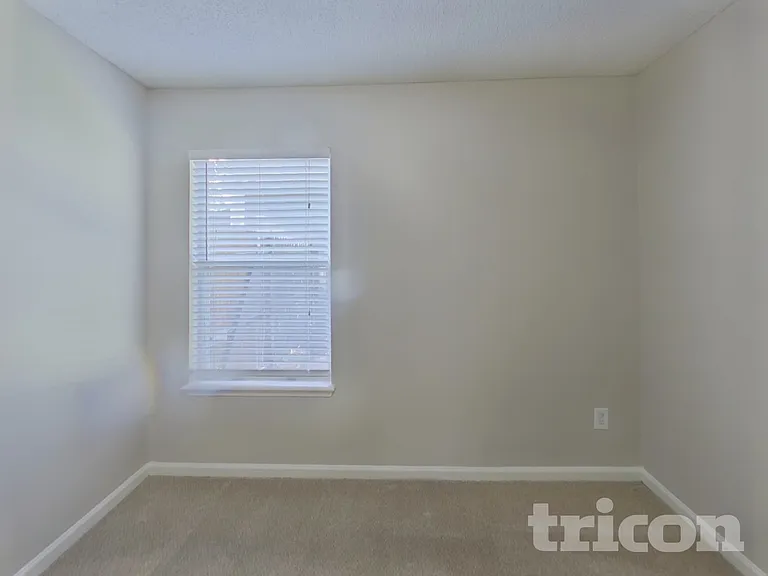 3840 Tallcott Dr — Photo 11