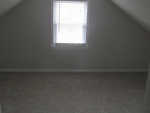 5th image of 33882 Willowick Dr