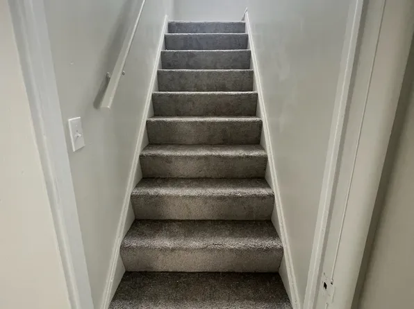 4383 Wyatt Rd, Cleveland, OH 44128