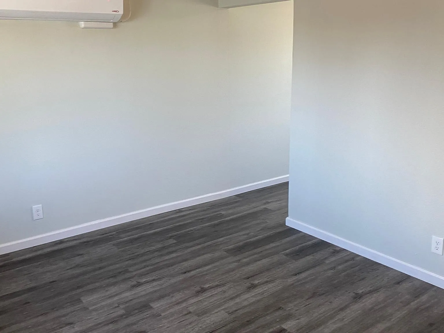 2 bed, 700 sqft, $1,825 — Photo 2