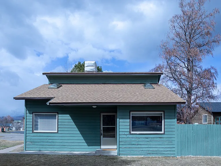520 Wamsley Way — Photo 1