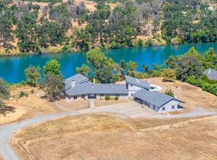 17945 Rivers Edge Dr, Red Bluff, CA 96080