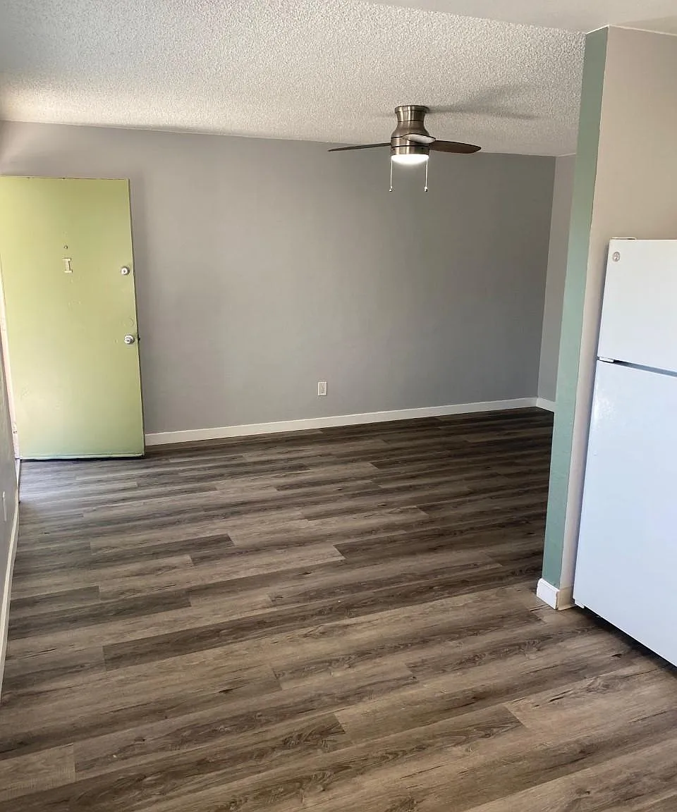 2 bed, $1,795 — Photo 4