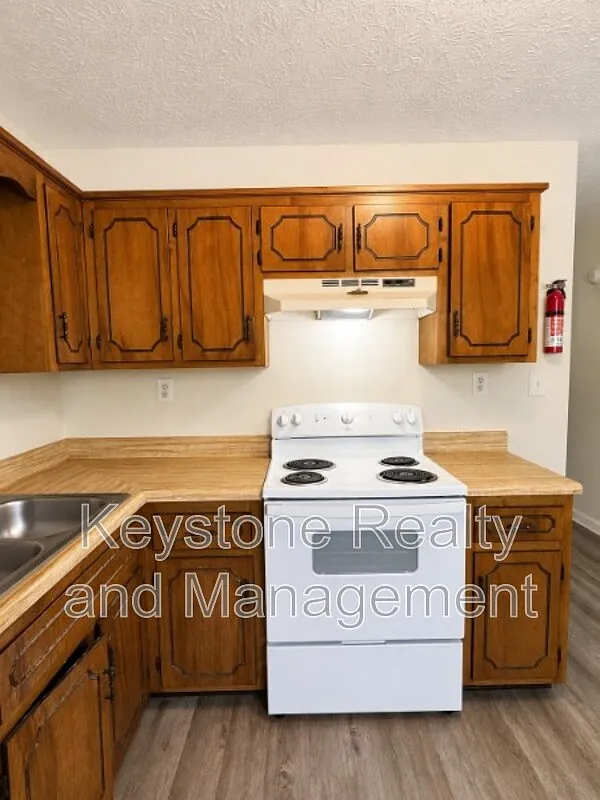 2 bed, 1.0 bath, 850 sqft, $725 — Photo 4