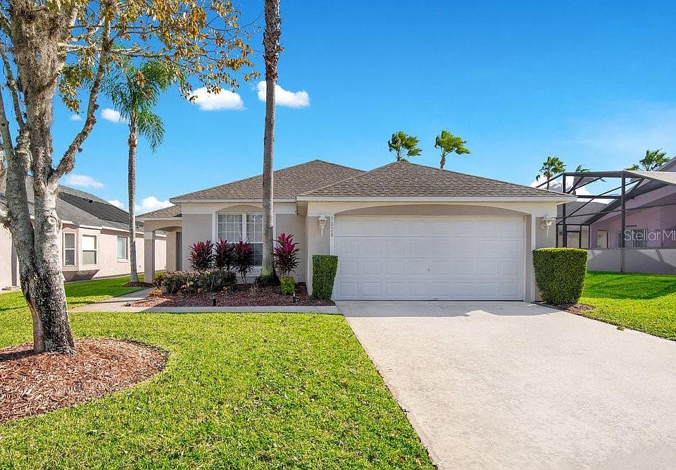 1st image of 1028 LAKE BERKLEY DRIVE