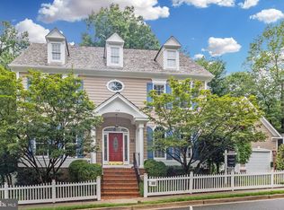 114 Treehaven St, Gaithersburg, MD 20878