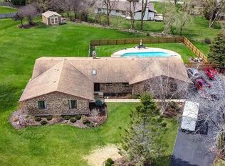 6531 Shadow Ridge Rd, Rockford, IL 61107