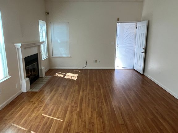 4th image of 8493 Sunnybrae Dr