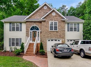 6209 Lea Ray Dr, Greensboro, NC 27410