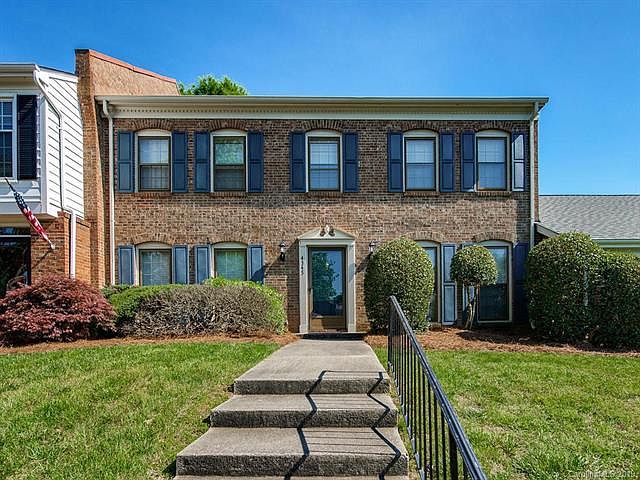 1st image of 4345 Woodglen Ln