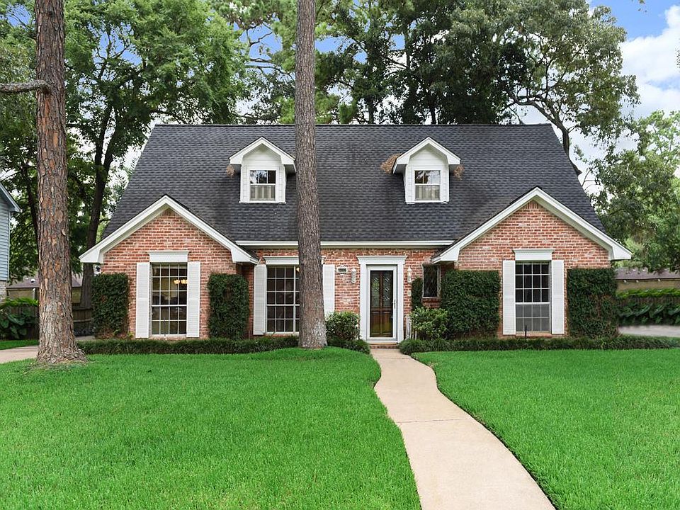 1st image of 10806 Glenway Dr