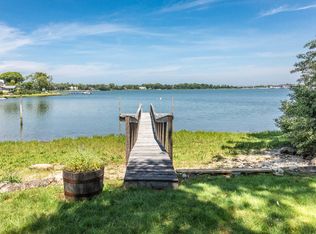 12 Whalers Walk, Sag Harbor, NY 11963