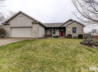 1417 Burning Bush Ct, Springfield, IL 62712