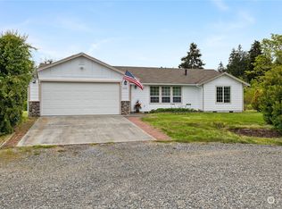 10532 School Land Rd SW, Rochester, WA 98579