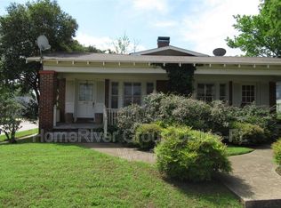 2201 Irwin St, Fort Worth, TX 76110