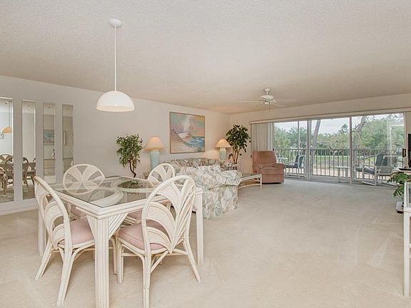 4th image of 6945 Dennis Cir APT 205