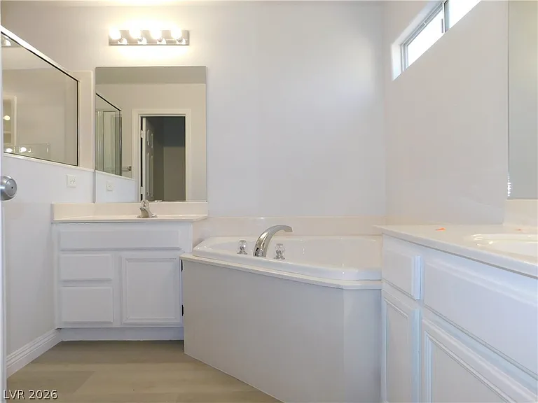 7859 Treasure Ship Ave — Photo 13