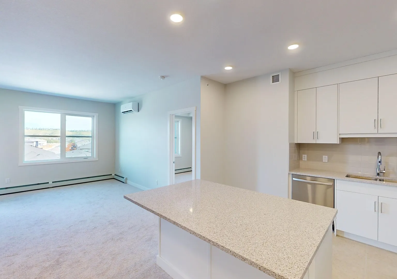 417 Wolf Hollow Crescent SE — Photo 2