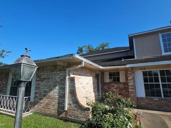 1219 Pilot Point Dr, Houston, TX 77038