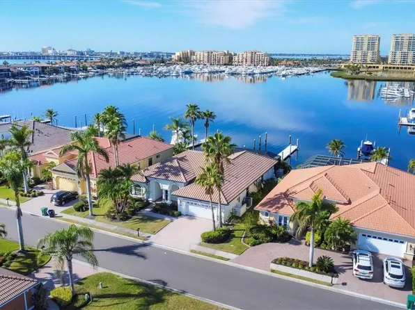 129 12th Ave E, Palmetto, FL 34221