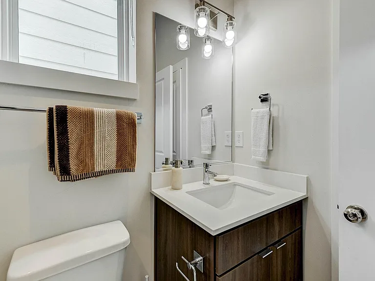 5857 Dolores St — Photo 43