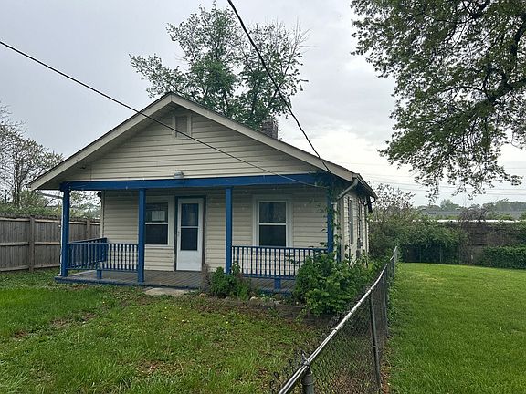2nd image of 3980 Meramec St