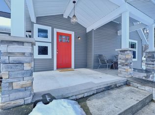 51963 Grape Rd, Granger, IN 46530