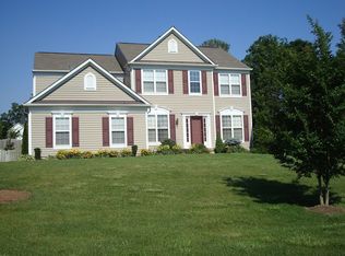 14959 Chicory Ct, Woodbridge, VA 22193