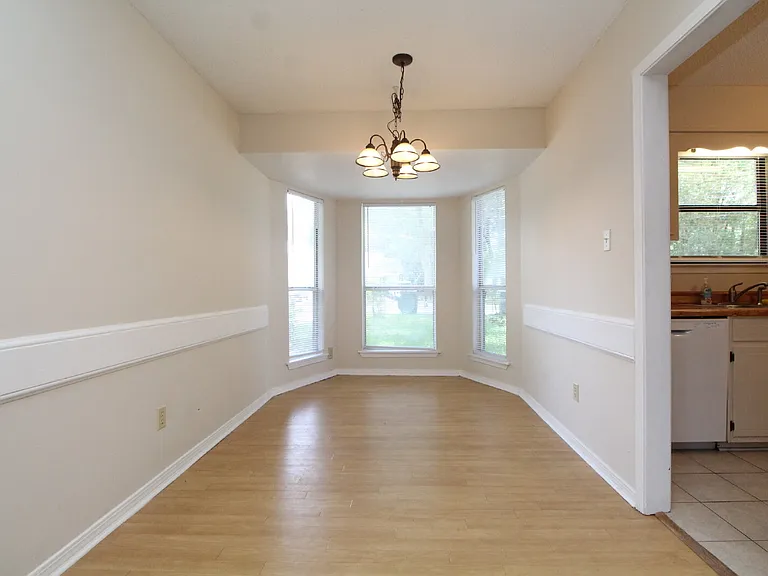 6201 Forest Pines Dr #D — Photo 8